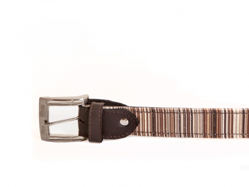 Sabana model belt, made in Sabana glitter.