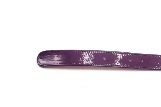 Azores model belt Made of lilac bamby patent leater.