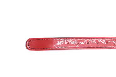 Leral C model belt, manufactured in Charol Rojo y Negro