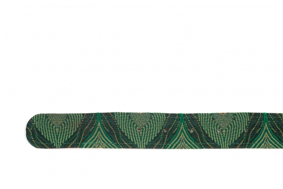 Taupe model belt, manufactured in PEACOCK VERDE