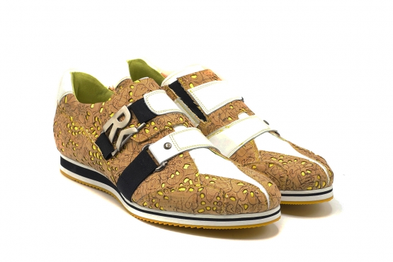 Zapato modelo Canyon, fabricado en Napa Blanca Corcho Laser 07 Amarillo