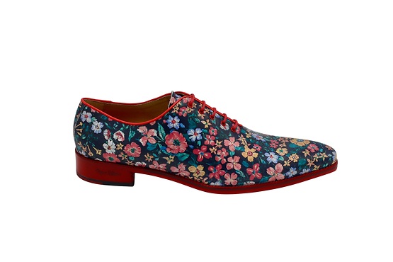 Folhas model shoe, made of Ditsy print nappa color 1