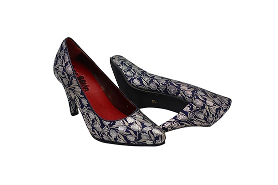 Zapato modelo Louise, fabricado en Lamour 156