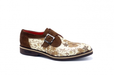 Zapato modelo Clover Lame Oro Nº 4 Afelpado Roble