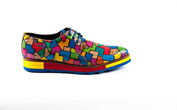 Tetris model shoe, made of cork