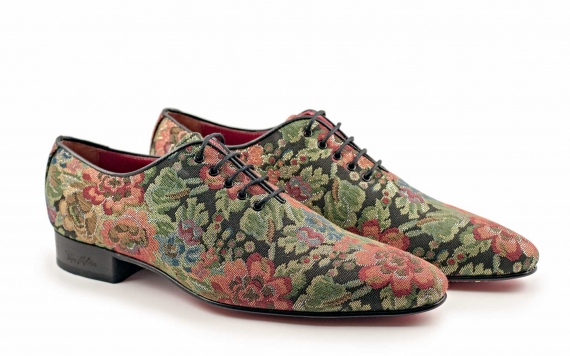 Modèle de chaussures Sandy fabriqué en jacquard fantasia