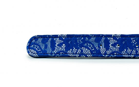  Pure belt model, manufactured in blue and silver glitter blonda. 