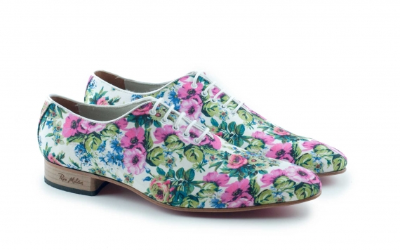 Modèle de chaussures Abril, fabriqué en textile fantaisie 522