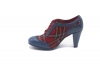 Modèle de chaussure rouge Glasgow, en textiles écossais et cos napa