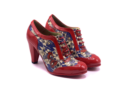 Zapato modelo Beth, fabricado en Napa Kiss of Death & Charol Rojo