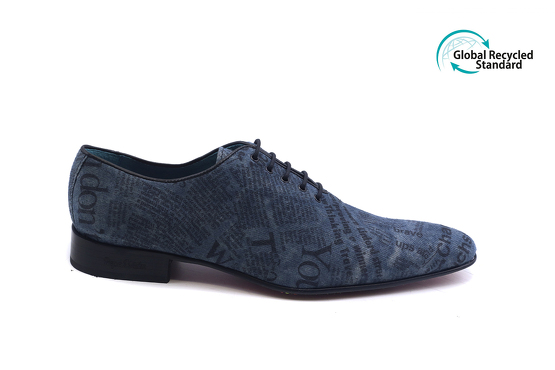 Modèle de chaussure 3R, fabriqué en Recicle Blue ID Periodico
