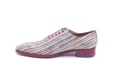 Zapato modelo Radjáh, fabricado en Seda Natural 01 Color 2