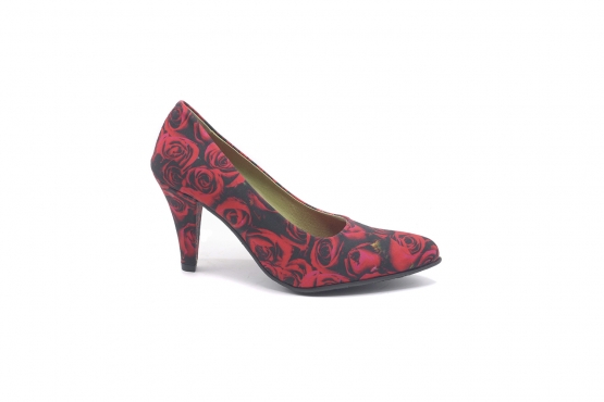 Zapato modelo Nerys-I, fabricado en Rosas Rojas