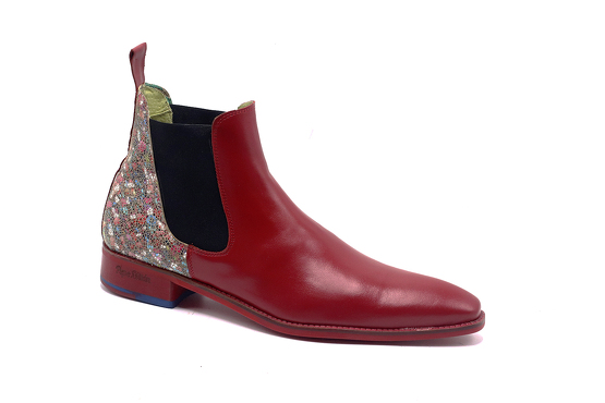 Botin de caballero, Modelo Raiban fabricado en napa roja, gorki