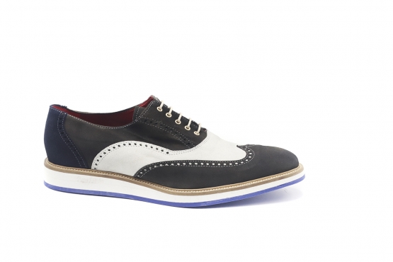 Sneaker modelo Emua, fabricado en afelpado Gris Carbón Blanco Roto 