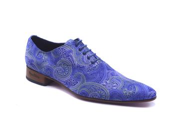 Modèle de chaussures Itaca, fabriqué en satin textile microfilm 1042, bleu nº8.