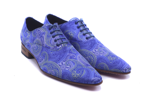 Itaca model shoe, manufactured in satin textile microfilm 1042, nº8 blue.