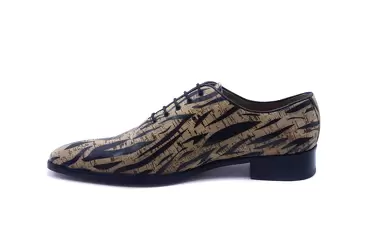 Modèle de chaussure Rayas, fabriqué en Corcho Tigre