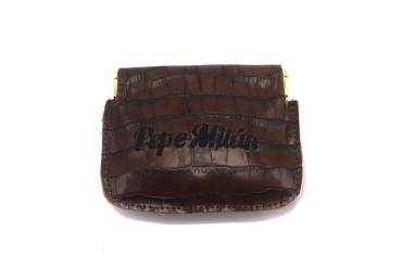 Kyle model purse, manufactured in Cuero Coco