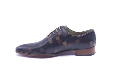 Modèle de chaussure Alfil, fabriqué en Corcho Ajedrez