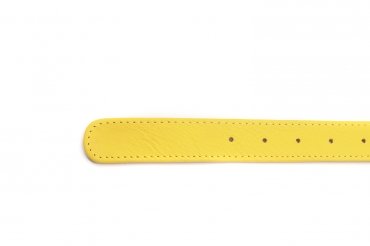 Cinturón modelo California, fabricado en napa amarilla