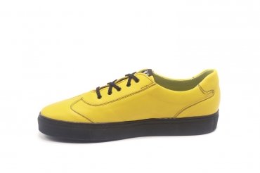 California model sneakers made in Yellow Napa