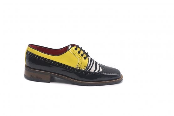 Zapato modelo Melman, fabricado en Charol Amarillo, Negro Cebra Negra y Blanca