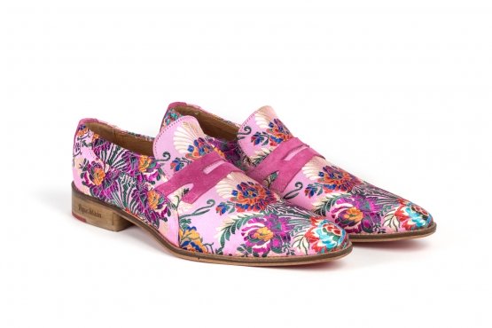 Modèle de chaussures Kyoto, en Korela_3236_nº13 et cuir fendu rose.