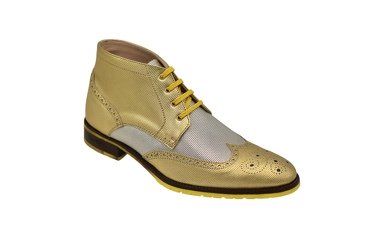 Esre Boots shoe model, manufactured in Piel Napa Oro Plata