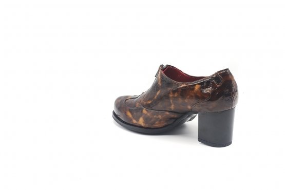 Marin shoe model Indigo, manufactured in Croco Patent Martini 3019