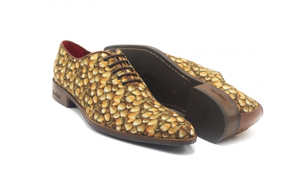 Acorn Shoe model, manufactured in Fantasía Bellotas