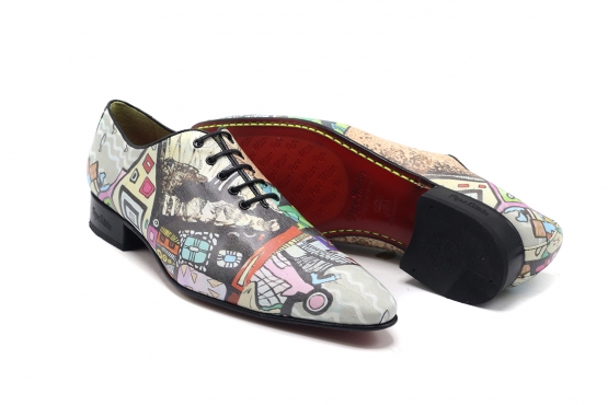 Modéle de chaussure Singing fabriqué en Napa Vintage Vivos Negros