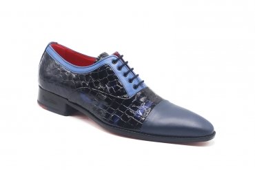 Zapato modelo Chacon, fabricado en Croco Patent Marino 3371 Napa Navi Azulon