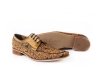 Modèle de chaussure Fall, fabriqué en cuir verni et saule fantaisie