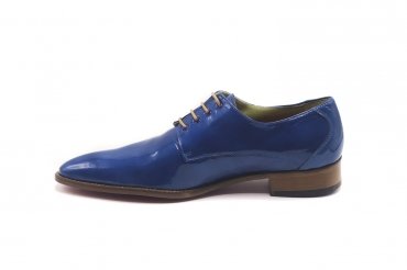 Modèle de chaussure Hicks, fabriqué en Charol Chic Electric