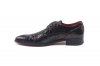 Zapato modelo Troupe, fabricado en Croco Patent Burdeos
