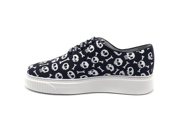 Sneaker modelo Ril, fabricado en 109 Calaveras 19