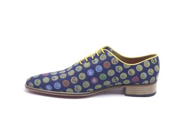 Modèle de chaussure Emoticono, fabriqué en Emoji Tex Marino