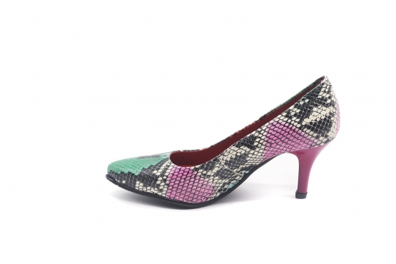 Zapato modelo Bruce, fabricado en 111 Indi Tricolor