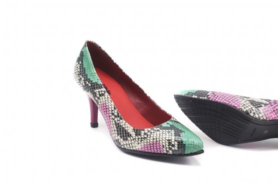 Zapato modelo Bruce, fabricado en 111 Indi Tricolor