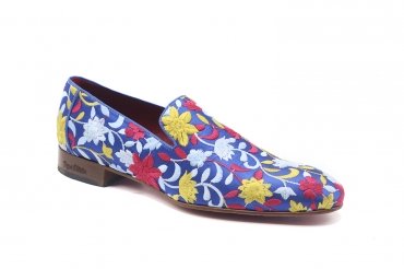 Modèle de chaussure Azalea, fabriquée en Bordado 119 Azul