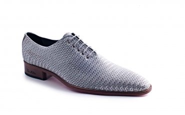 Modèle de chaussures Argentum, fabriqué en pointe d'argent.