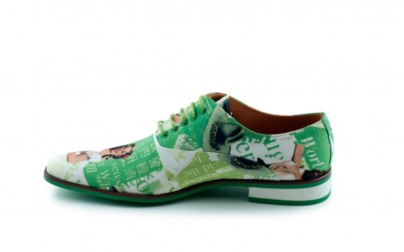 Filadelfia model shoe, manufactured in pretty satin. 