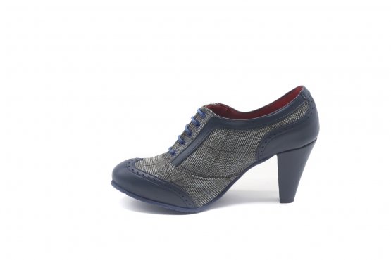 Zapato modelo Lake, fabricado en Gales Gris Napa Azul