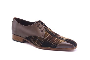 Zapato modelo Berilo, fabricado en Martele Escoces 01 N5 Napa Brandy & Napa Roble  