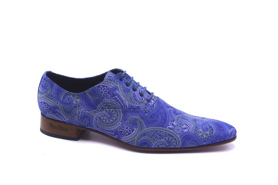 Modèle de chaussures Itaca, fabriqué en satin textile microfilm 1042, bleu nº8.
