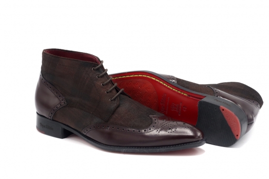 Modéle de butin Remy, fabriqué en Napa Scott Marron y Napa Granate