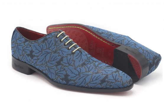 Shoe model Blues, manufactured in FANTASIA SAUZE AZUL