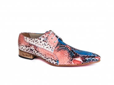 Cambodia model shoe, made in coral snake