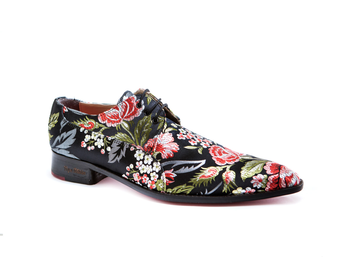 Indonesian model shoe, made in jacquard 511 nº5.